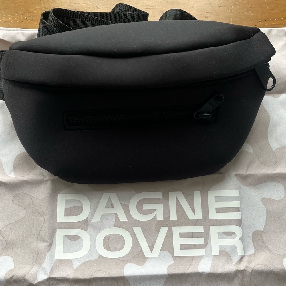 NWOT Dagne Dover Ace Fanny Pack Onyx Black Neoprene Belt Bag Crossbody Unisex - Picture 12 of 12